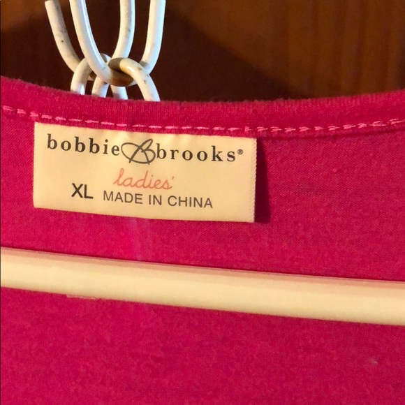 Bobbie Brooks   XL.   Shocking pink in color. - Picture 1 of 3